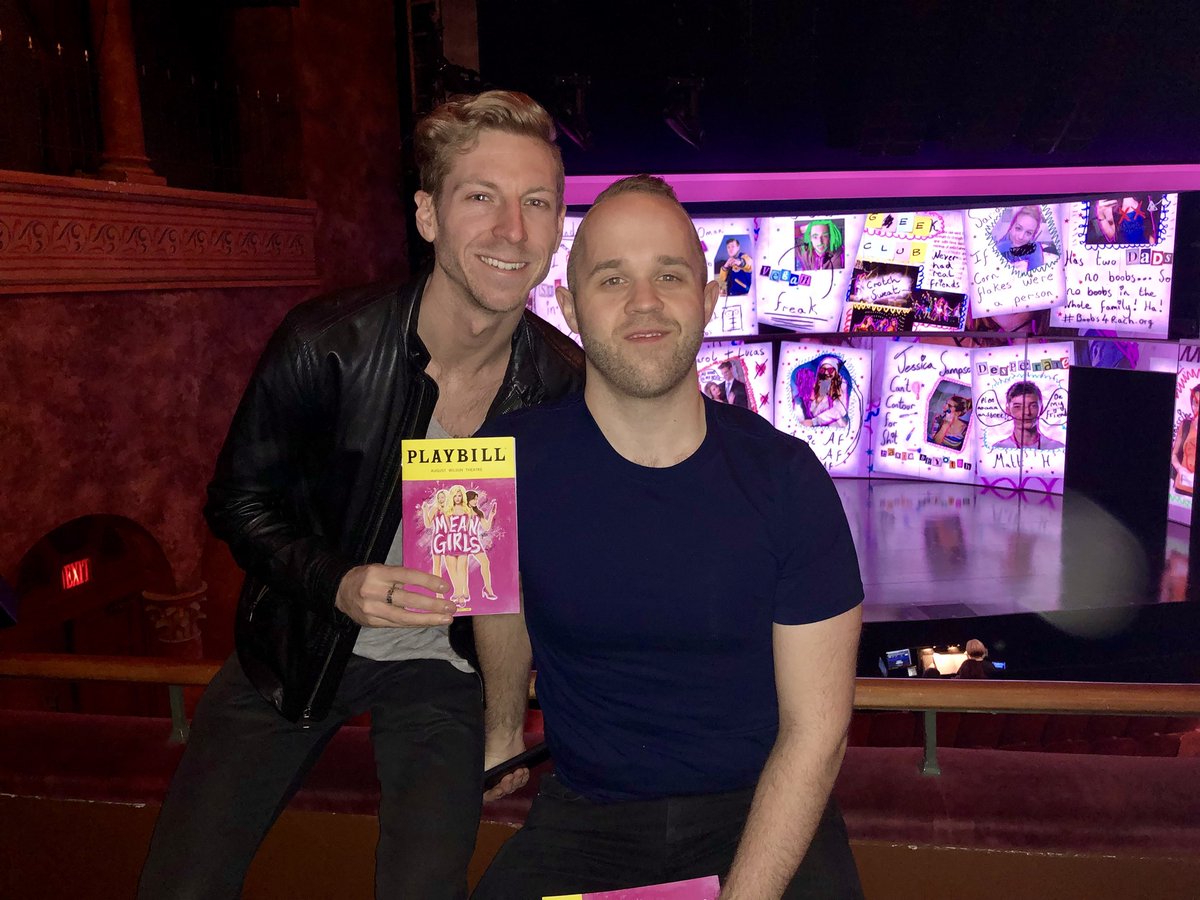 Raise your hand if you have ever been personally victimized by Regina George. 🙋🏼‍♀️ @MeanGirlsBway 
•
•
•
•
•
•
#meangirlsbway #meangirls #theplastics #broadway #augustwilsontheatre #datenight #belatedbirthdaypresent #fridaynightfun #friday #musical #meangirlsonbroadway