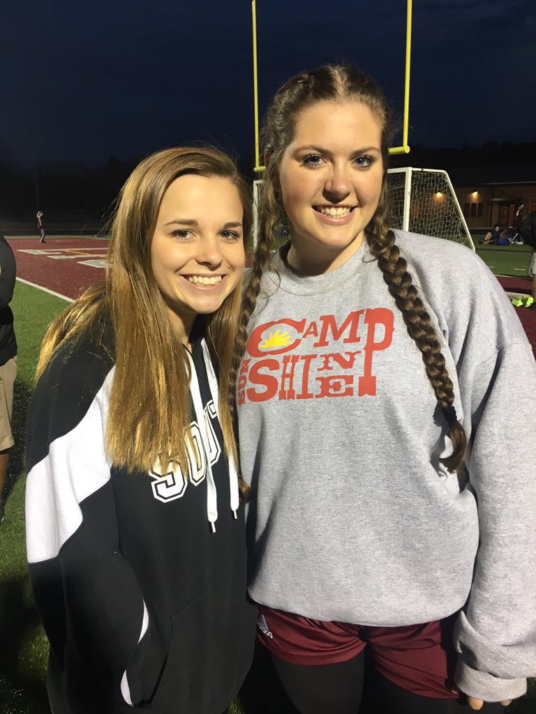 TrackSPHS's tweet photo. Two Spartan PR's tonight. #1600 #Discus https://t.co/Gm6evbQiFg