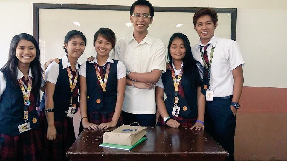 iPsyCARLogy's tweet image. 3 years ago — I will never forget this class. Thank you very much my dearest students for making my first teaching experience memorable and enjoyable. Congratulations in advance! ❤️👨‍🎓👩‍🎓

#CAS. #GeneralPsychologyClass. #ABComm. #ABLegMa. #ABMMA. #ABPoliticalSci.