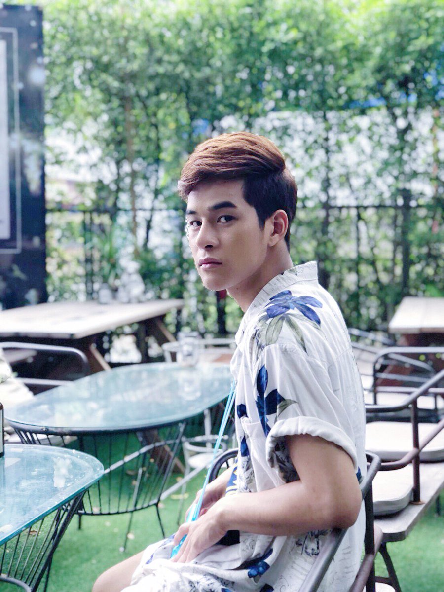 JinLoe อ่านว่า จินเล่อ tweet media