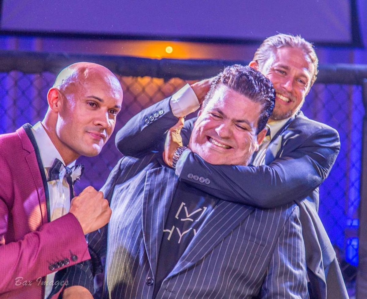 Charlie Hunnam Fans tweet media