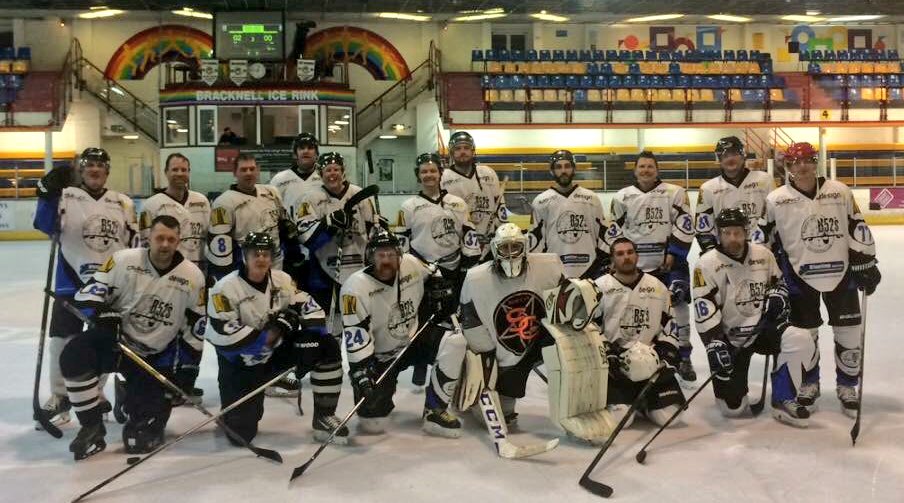 Team Photo after 2-0 win against the Swindon Sabretooths in the 2018 Keen Cup.