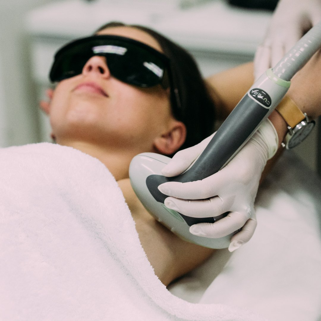 Now that the weather is cooling down, it’s a great time to ditch the razor and go for laser. Enquire today about our permanent hair reduction treatments!
#Laser #LaserHairRemoval #HairBeGone #HairFree #HairFreeCarefree #Smooth