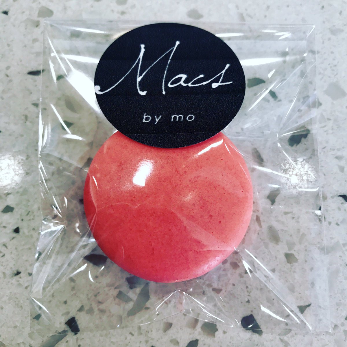 Strawberry Mac! #macsbymo #macarons