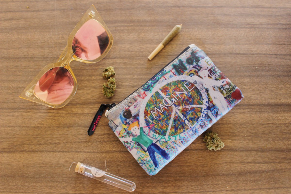 AffinityConnex's tweet image. YES! @tommychong is proud to welcome @ErbannaStyle to the Affinity Connextions #TommyChongCard program! Check out their great products here: affinityconnextions.com/product-catego…