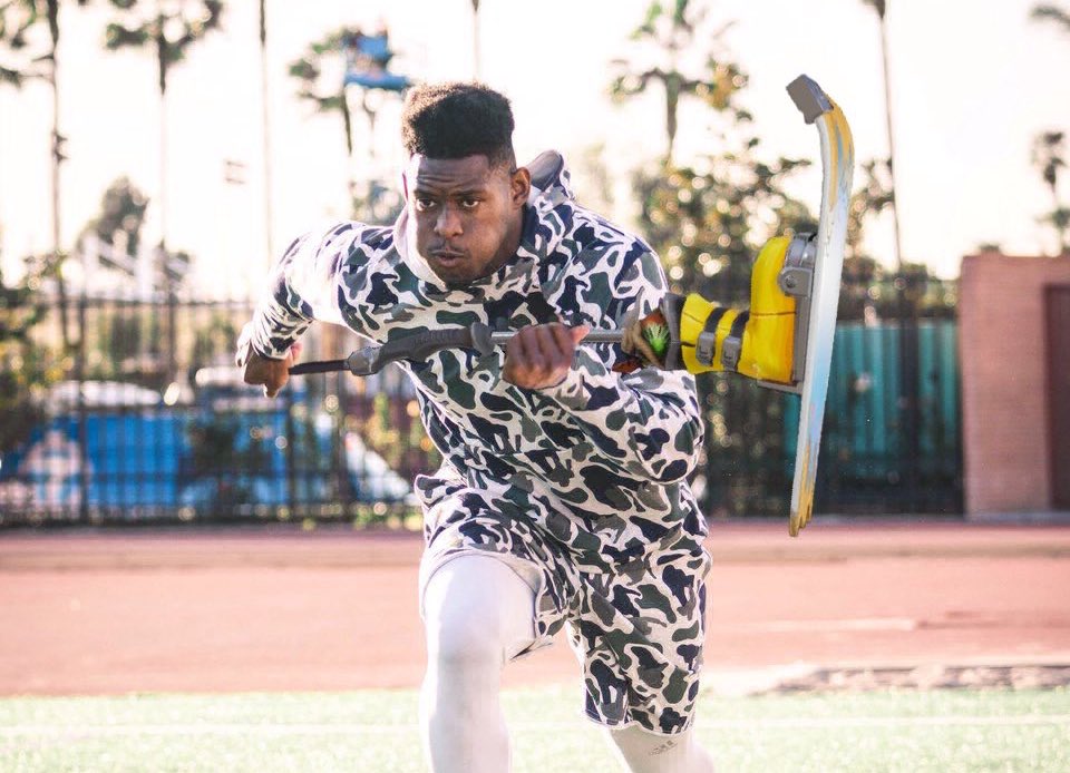 TeamJuJu's tweet image. When that stormmmm on your back!!!! 😫😂