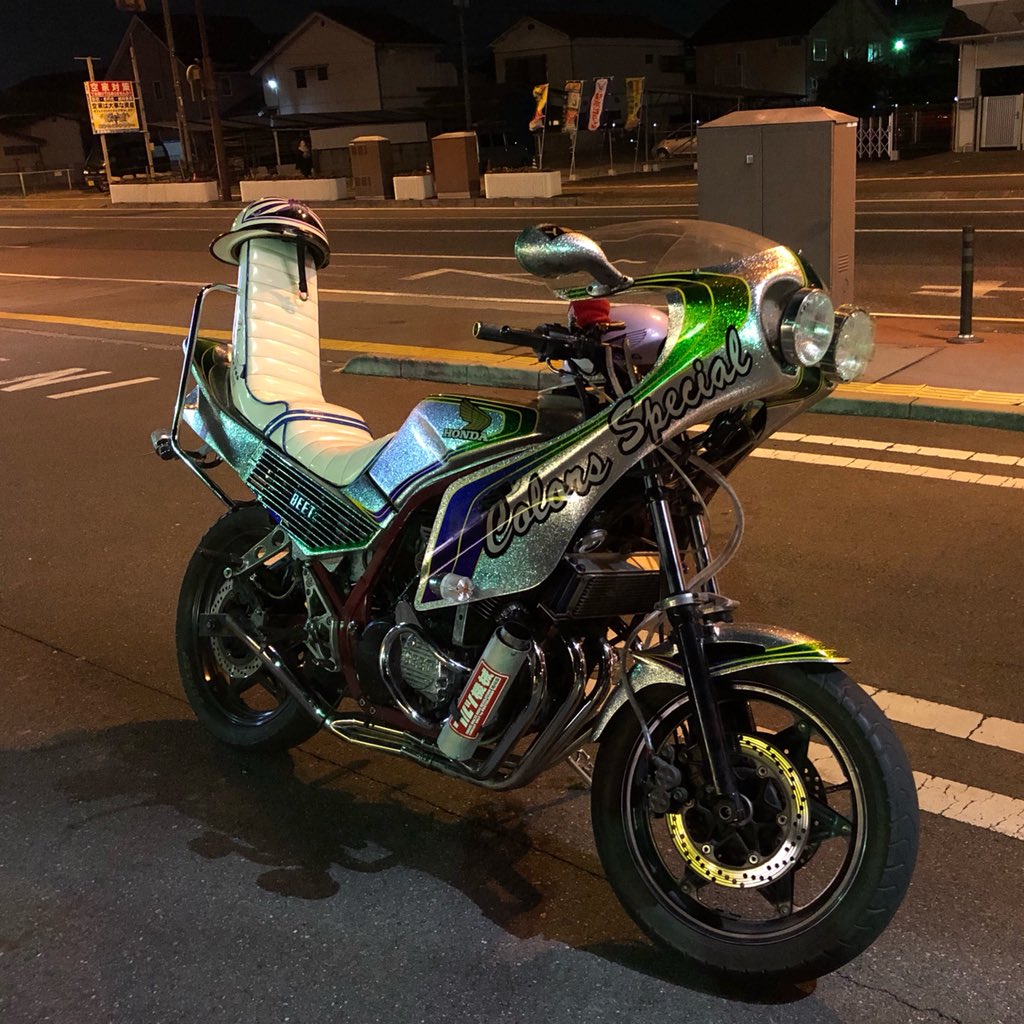 バイク Cbr400f売ります Dm待ってます かなりお金かけたので安くは売れないです Cbr400f売ります Cbr400f買います