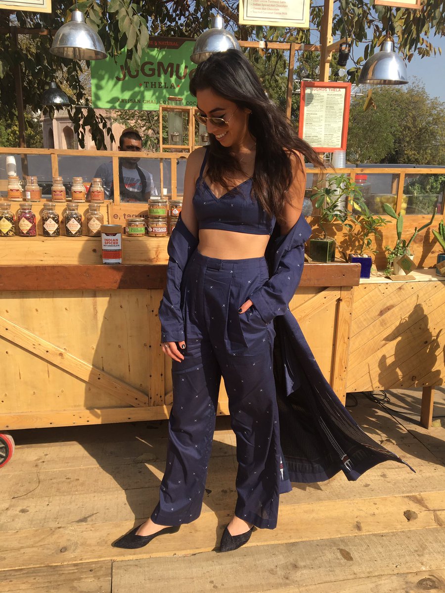 MissMalini's tweet photo. Follow @MissMaliniFashion on Instagram to get the best #MMStreetStyle pics from #AIFW. @MeriamAhari here in #ikaibyraginiahuja 👏🏼 https://t.co/WdxXrmzwPZ