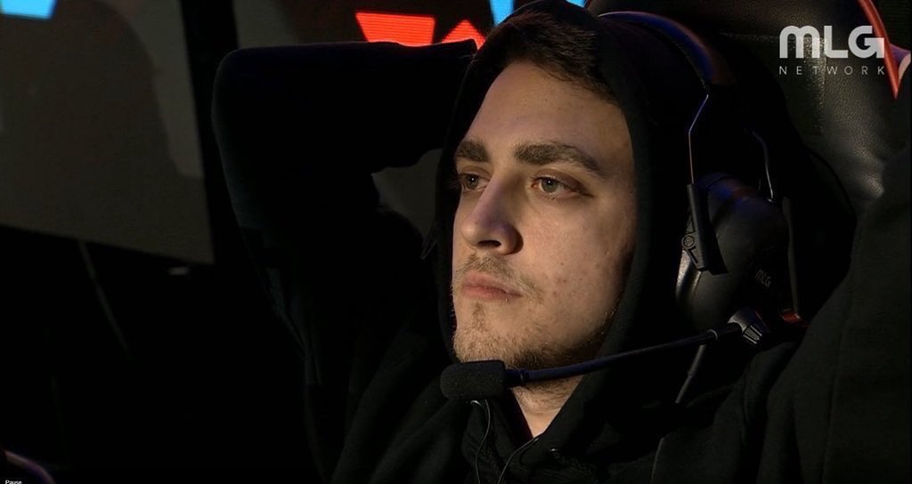 JazzberryJG's tweet photo. When you ask your girl what she wants to eat and she says I don’t care... https://t.co/s6SgAg7TZy
