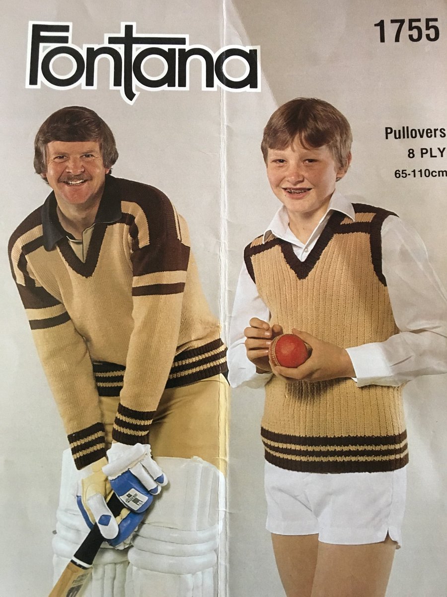 CatePeeK's tweet photo. @NZCricketMuseum One for you?? Pre @BLACKCAPS brand  #beigearmy  #nzcricket #knitting #knityourown https://t.co/FmZTj4TLsR
