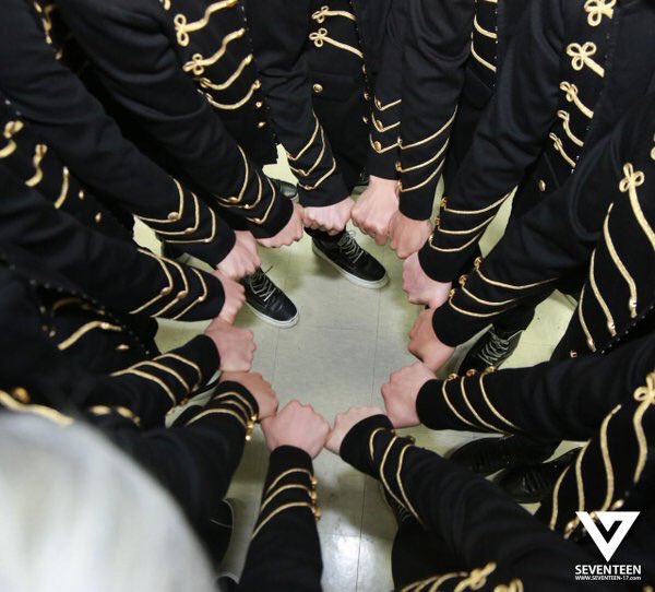 17s_Diary's tweet photo. [17's Diary - #SVT] 2015/05/10 
‘AM 03:12’

#세븐틴 #SEVENTEEN https://t.co/iFNAeq4fr0