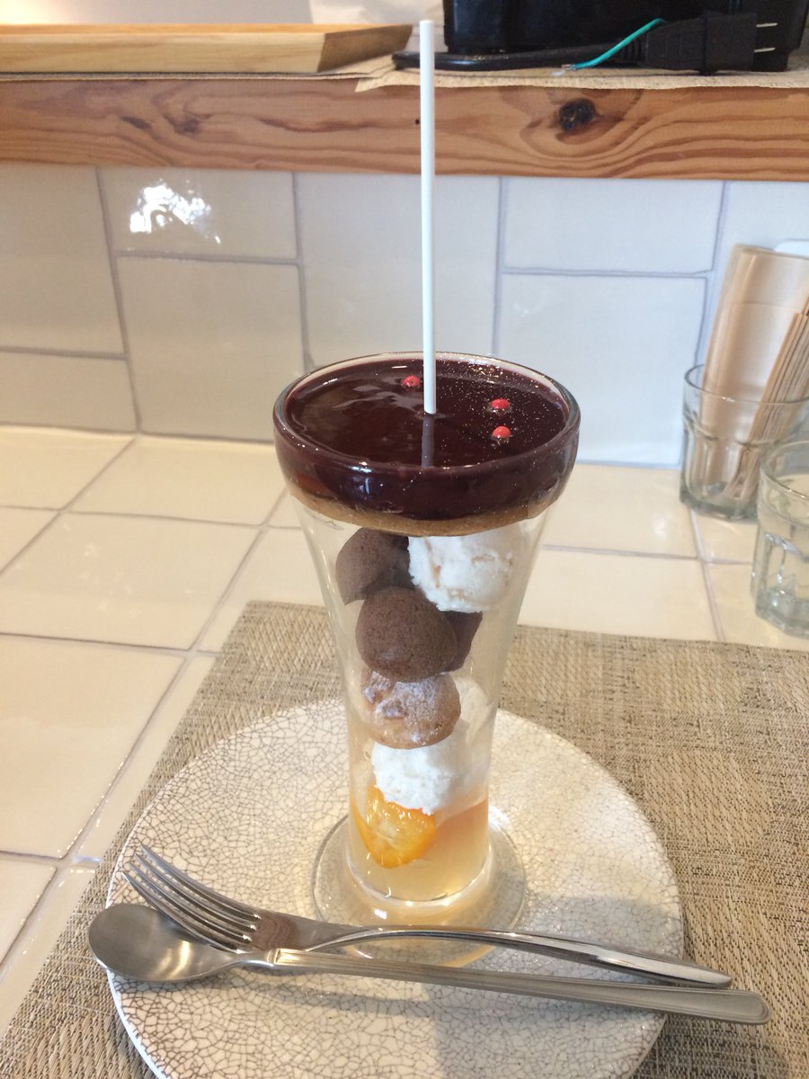 斧屋 おのや Auf Twitter 逗子のパフェ専門店dessert Cafe Hachidoriにて チョコレートフォンデュ まもなく終了 ショコラとラズベリーのソース マドレーヌショコラ ローズのアイス ブラックベリーのアイス 小さなシュークリーム 金柑 ライチのジュレ 斧屋 おのや Auf Twitter 逗子のパフェ専門店dessert Cafe Hachidoriにて チョコレートフォンデュ まもなく終了 ショコラとラズベリーのソース マドレーヌショコラ ローズのアイス ブラックベリーのアイス 小さなシュークリーム 金柑 ライチのジュレ