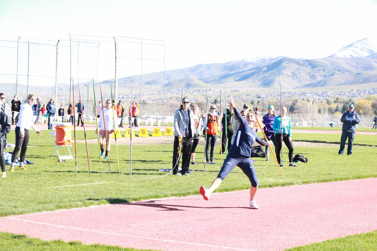 USUTF_XC's tweet photo. Our javelin throwers just set a pair of school records on the first day of our outdoor season! Sindri went 80.49m and Mia went 51.38m! #AggiesAllTheWay https://t.co/p2Dbp26PEp