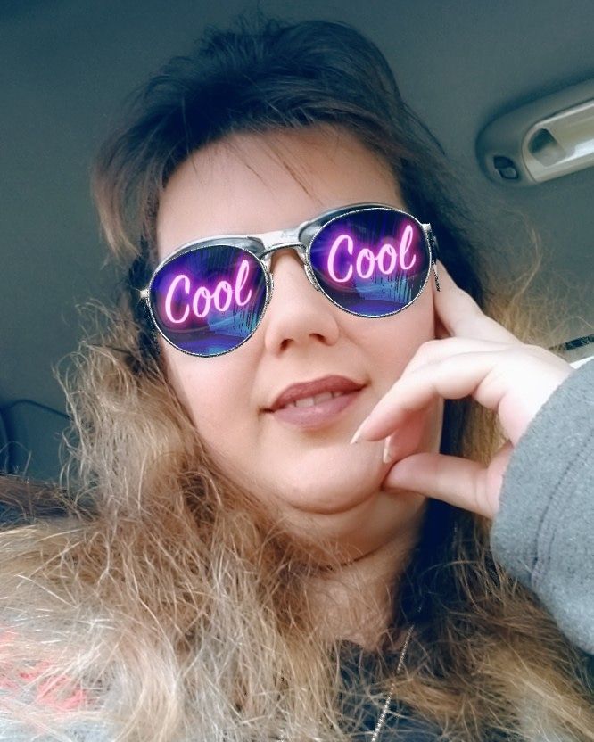 cece8194's tweet photo. And this is me goofing off with my camera earlier today 3-16-18 https://t.co/8YN3u8uion