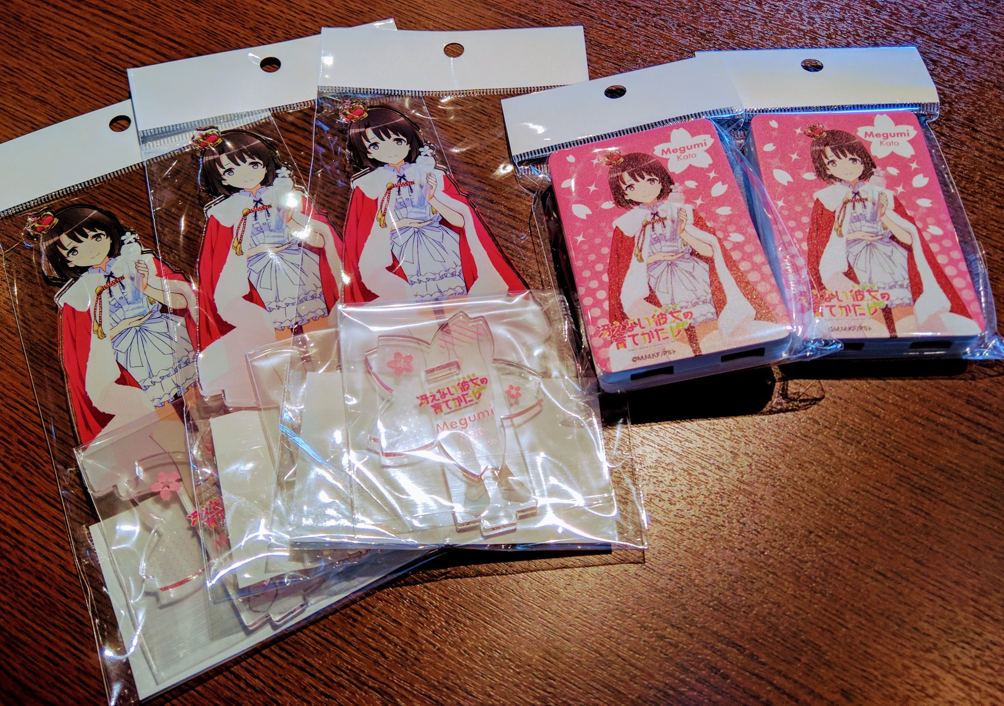 ノイタミナショップ 新商品 本日 冴えない彼女の育てかた より 人気投票1位記念イラスト 加藤恵 アクスタ モバイルバッテリーが入荷致しました フジさんとのコラボキャンペーンも開催しております 皆さま是非ご来店ください 冴えカノ