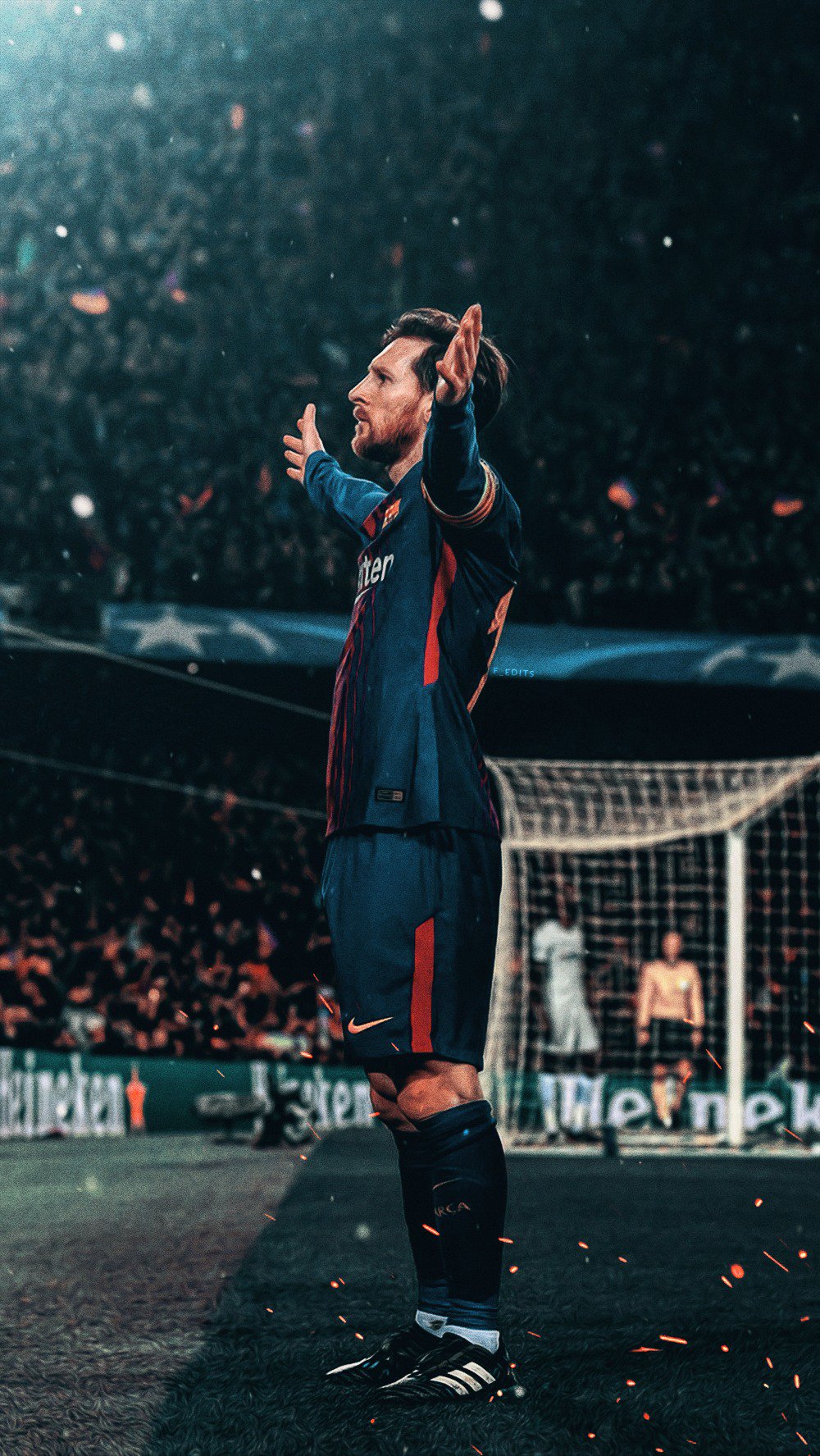Hãy tải xuống hình nền Lionel Messi đầy sức sống và năng lượng để cảm nhận được tinh thần bất khuất của siêu sao sân cỏ này.