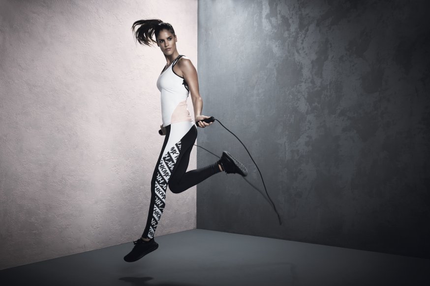 We’re doing an extra workout today so we’ll have an excuse to do nothing tomorrow! bit.ly/2bvTwr6 #sportswear #HKMX #hunkemöller