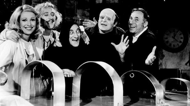 #TeriGarr, #GeneWilder, #MartyFeldman, #PeterBoyle and #MelBrooks on the #set of #Young #Frankenstein (1974)