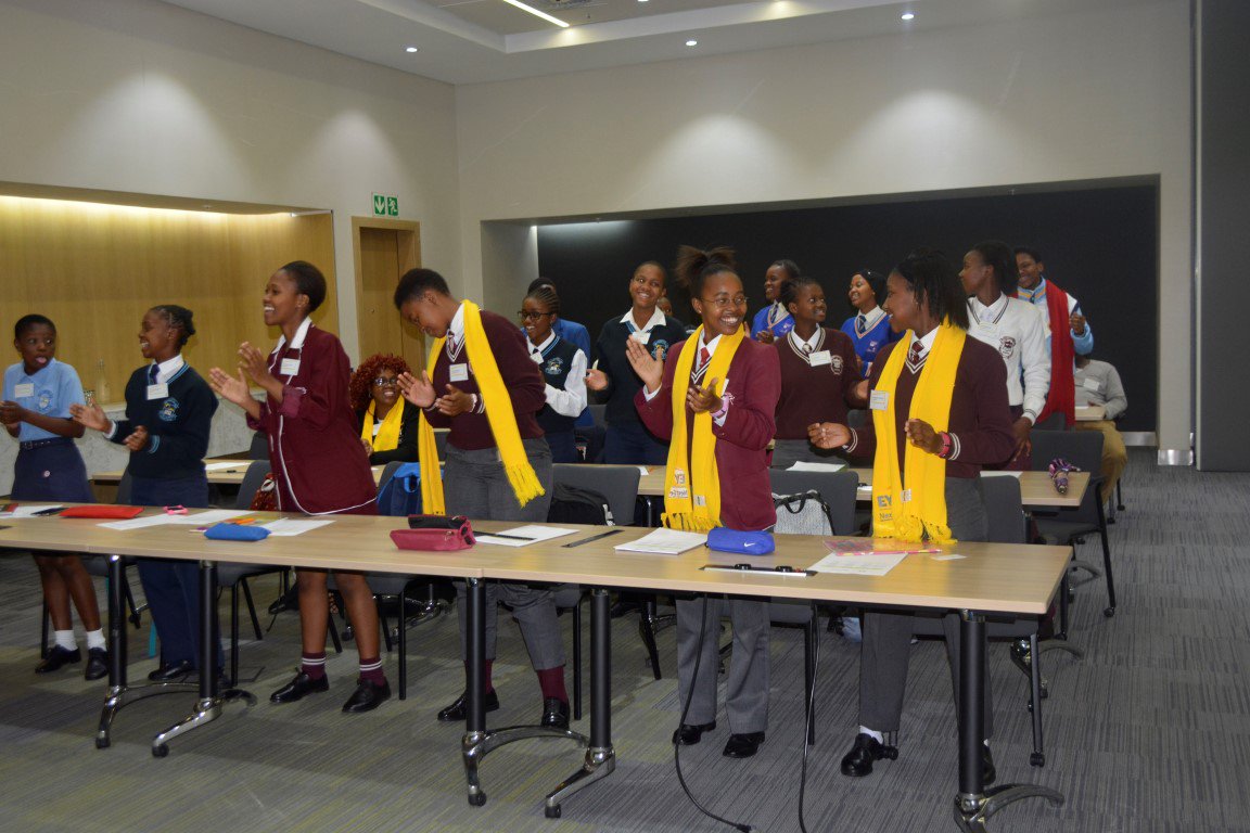 EY_Africa's tweet photo. Our Gauteng #NextGen girls join us for the first session of Saturday school. Read more about our NextGen programme here: https://t.co/Py1UAoxq3a #EYNextGen @EY_WFF @EY_People https://t.co/s5DuIcjlj0
