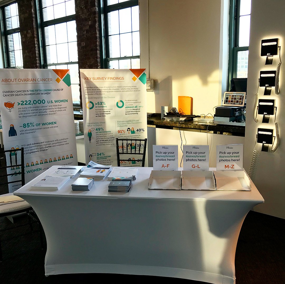 EmilyReviewsCom's tweet image. Women helping other women. That's what I'm talking about. Read these inspiring stories from #ovariancancer survivors. #OurWayForward #sponsored bit.ly/2DCPCLk