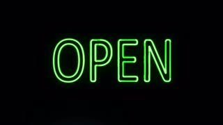 CBA_cork's tweet photo. The restaurants, shops, pubs &amp; cafés in Cork city centre are open and look forward to welcoming you during this #StPatricksDay2018 weekend.
Let’s all make an effort to support our local businesses &amp; most of all have a great holiday weekend! ☘️���️☘️☘️ https://t.co/oYp2nkQHI8