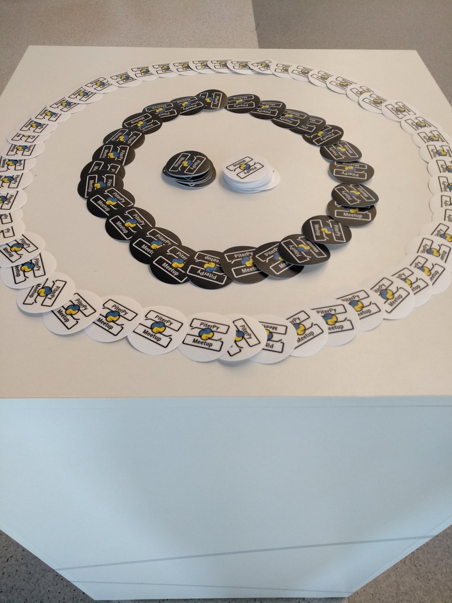 piterpy_meetup's tweet image. Ищите наш стенд, берите наши наклейки :) #itgm #itgm12