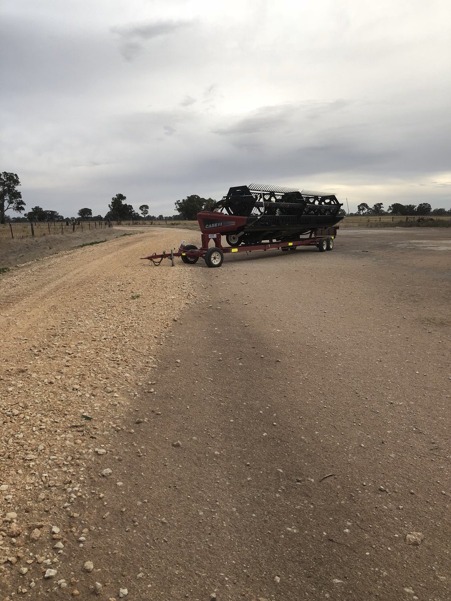 ajshepherd01's tweet photo. Hmm just found the header front over 100 mts from where I left it earlier #strong winds #notideal https://t.co/KQFgiHqWuF