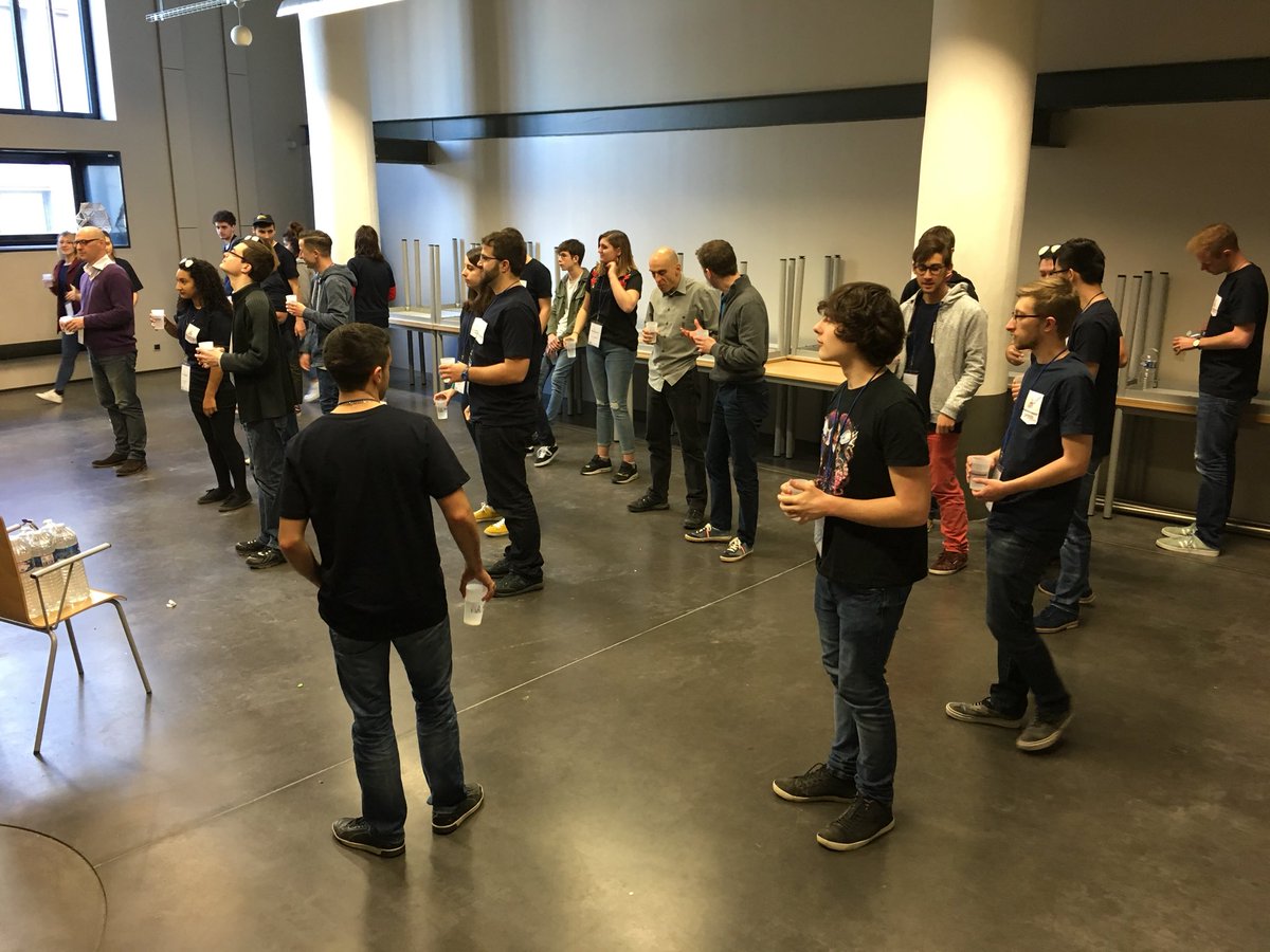 sweblois's tweet photo. La séance va commencer ! #BrainGym au @sweblois - en live en ce moment sur FB https://t.co/iZ2Ibwe6E1
