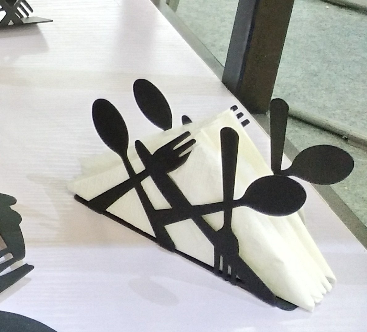 RealHousewware's tweet photo. #Napkin i a #household essential. Keep them well within reach in this attractive holder. The simplicity of this design blends in with any decor. Holds both #paper and #cloth napkins. #napkinholder #napkinrack #ironcraft #realhouseware #iron #hotel #holiday #papernapkin #serviette https://t.co/FXrDRNQ0pG