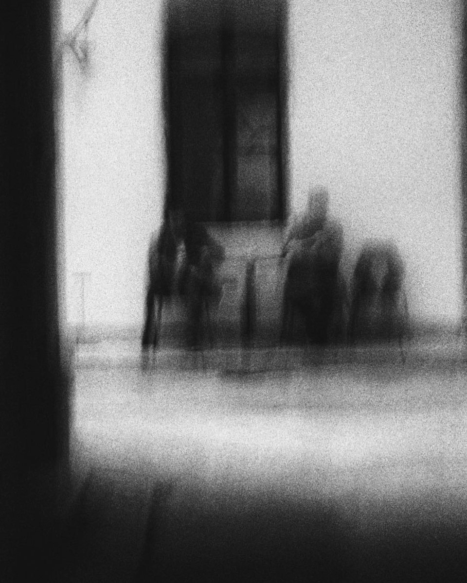 now I m sure that blur will save the world ... dreaming my dreams | #dreamingmydreamsseries inspired by olga karlovacv, continues ...#blurwillsavetheworld #streetpixelz 
#bnw_city #bnw #bw #insta_bw #bnw_universe #bnw_of_our_worldv
#bnw #bw #insta_bw #insta_noir