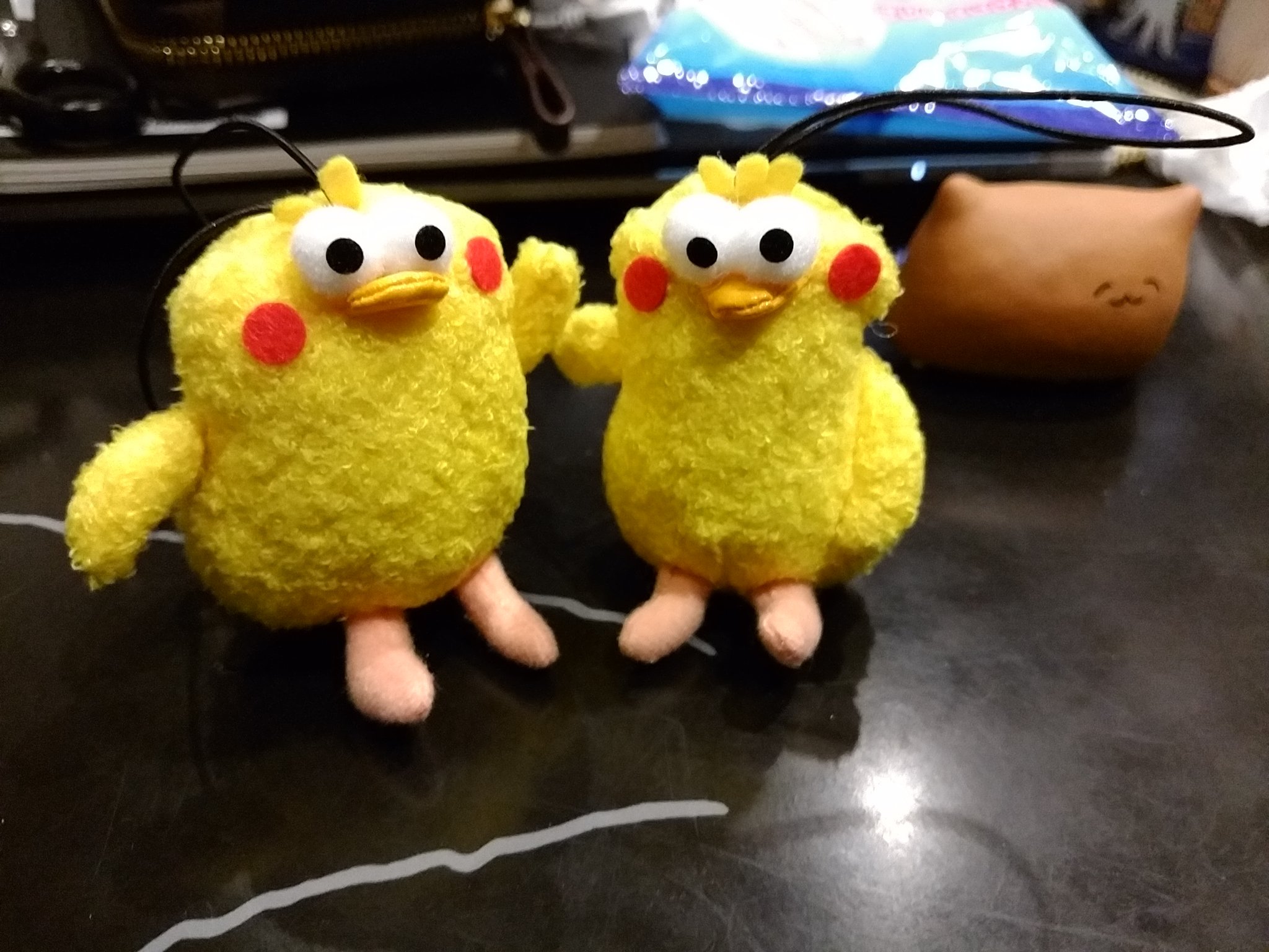 Furby W ドコモショップ行ったら かわいいポインコちゃんストラップ貰えてウキウキ T Co Bgxxzejlhp Twitter