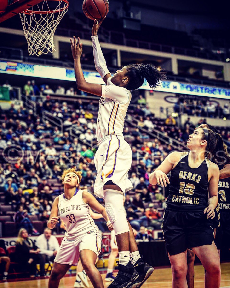 kikijefferson30's tweet photo. ‼️GAME DAY‼️The Stars are the Limit #comewatchuswork https://t.co/drjCLJKJrY