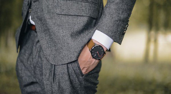 MtgMinute's tweet photo. A new take on men's professional wear! 

THE ARTICLE: https://t.co/7cqikWsxoF

OUR STORE: https://t.co/zAnCvVfiMS

OUR MAGAZINE: https://t.co/tBOJfoZesB https://t.co/mvcqiLn0Ur