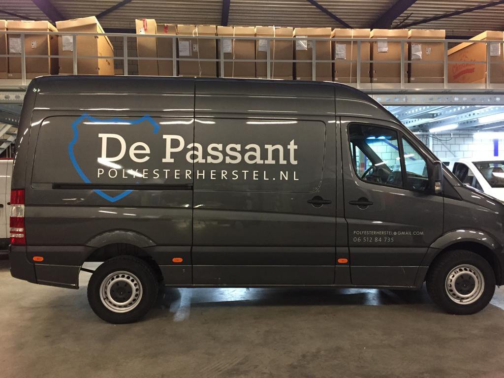 Belettering bedrijfswagen De Passant
