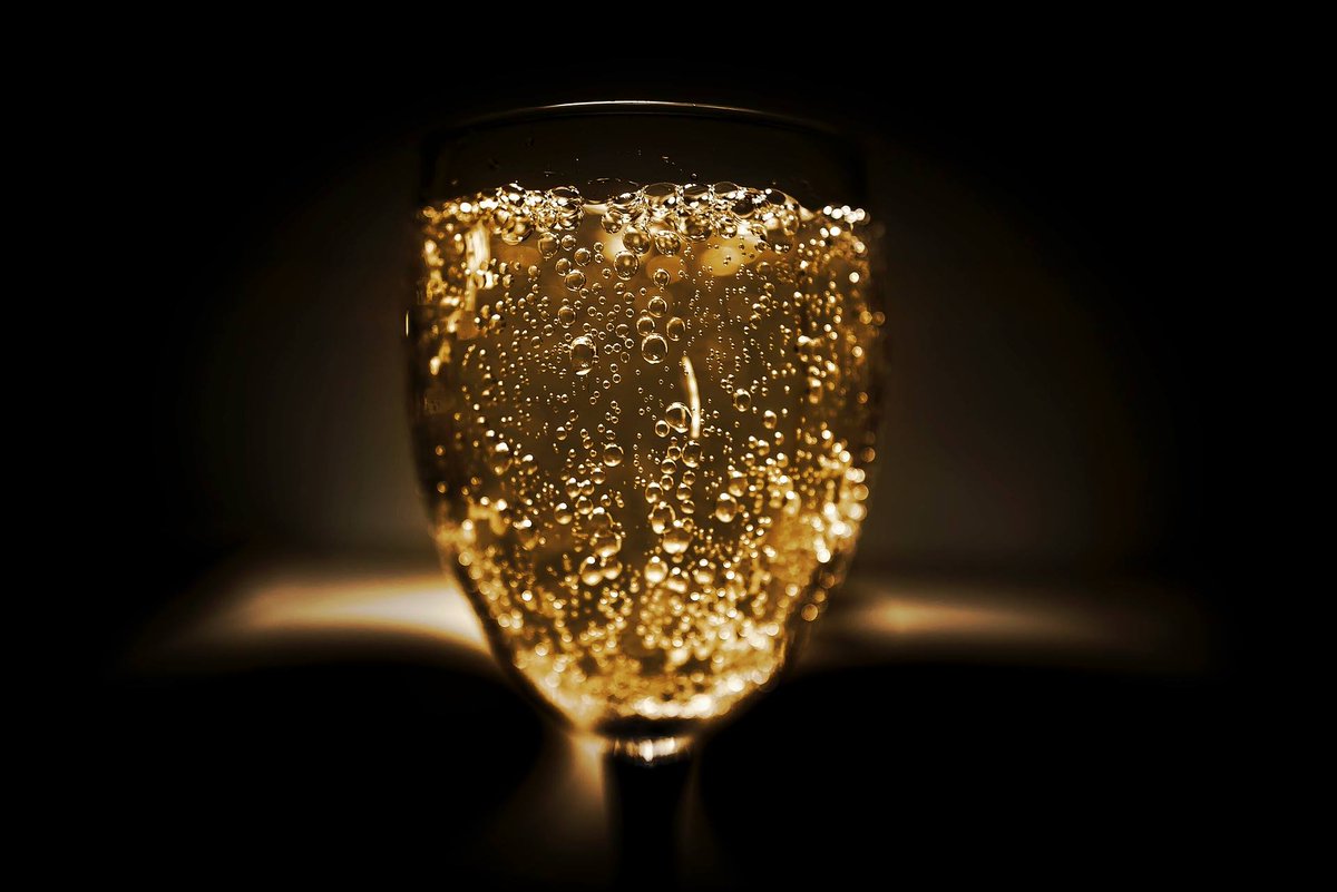 If you have a celebration coming up soon then we have the fizz! Get in touch and let us see how we can help you celebrate!