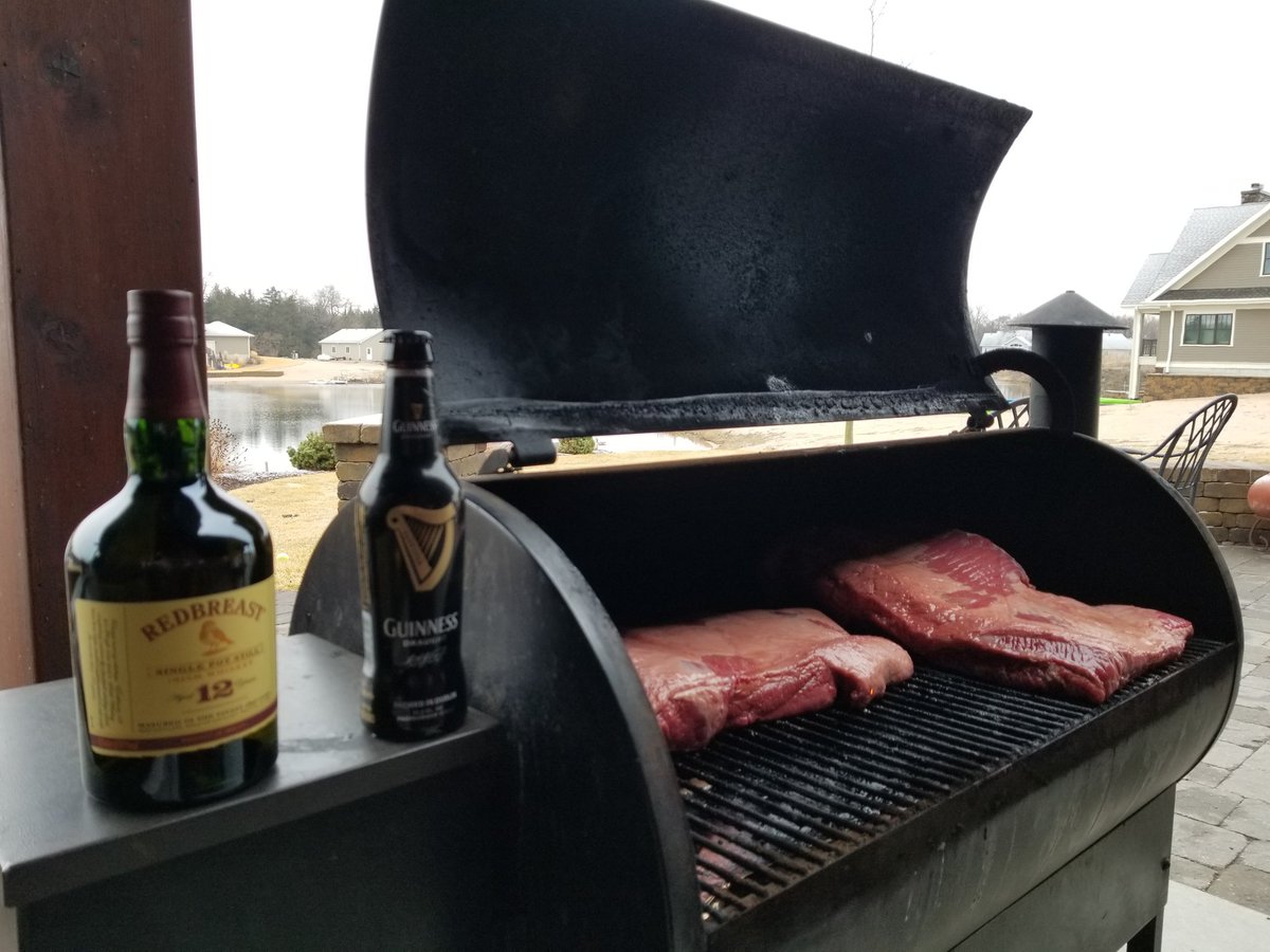 MikeDrinnin's tweet photo. Corned Beef on the Traeger!! Hmmm? Which should I have first?? #HappyStPaddysDay #paceurself #steadyoutofthegate https://t.co/uDfWKJfyae