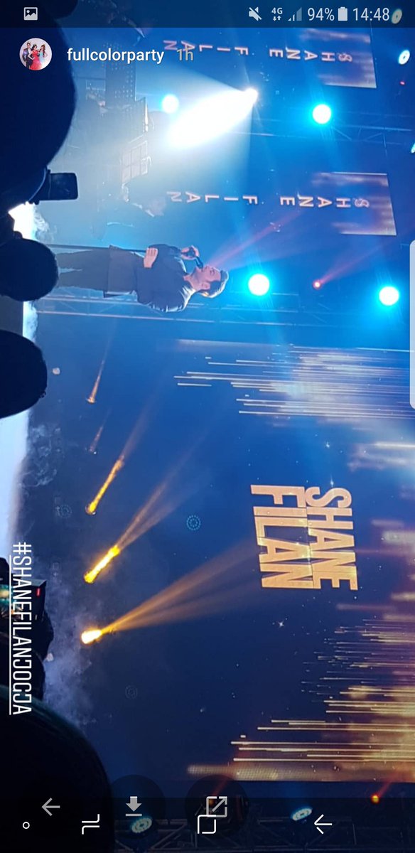 ClaireSNC's tweet photo. Photos of @ShaneFilan in concert in Yogyakarta by @maxima_pro and @FullColorParty https://t.co/FfyitKsVpF