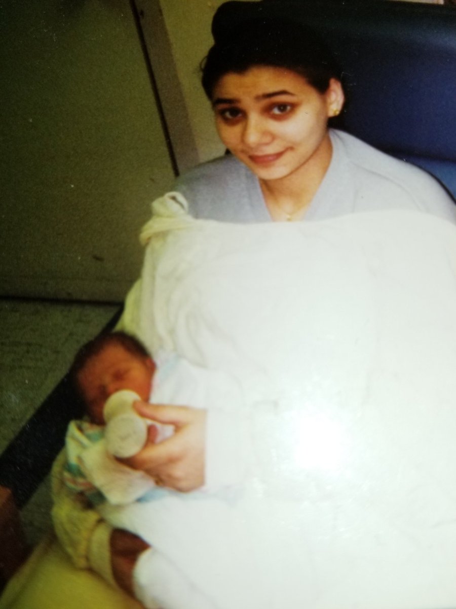 All4Hamed's tweet photo. March 18 12:23am you were born. Happy happy birthday to you Beautiful boy. Inshallah all your dreams come true.  Love you to the moon. @HamadaRabah  I loved you since the moment I saw you. https://t.co/FAgn7YbTjo