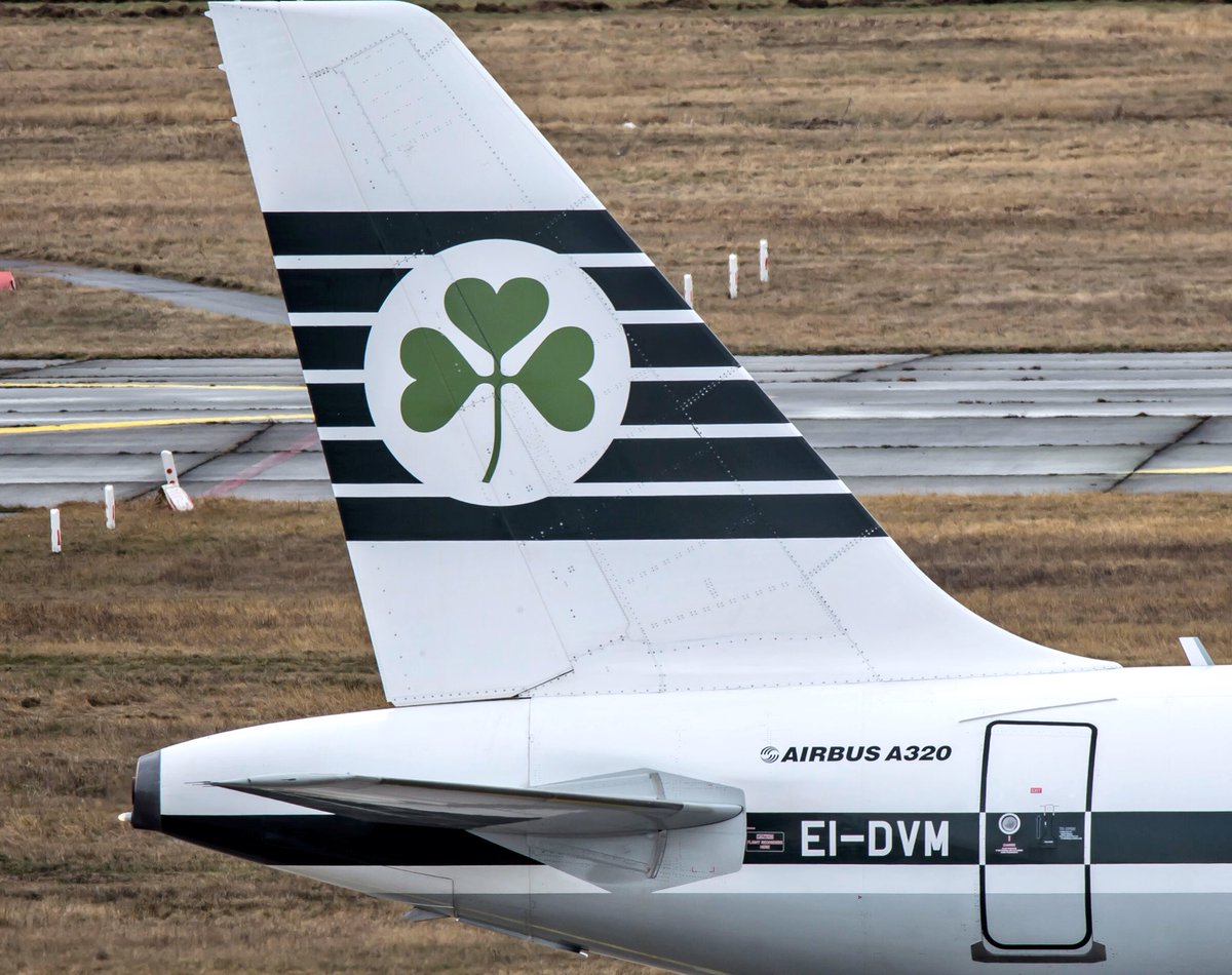 VadeAviones's tweet photo. Feliz día a los Patricios y Patricias! @_patrimartin https://t.co/5Eao8OnZp4