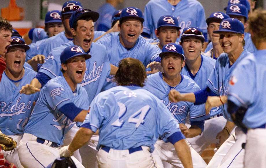 WoodlandsStuCtr's tweet photo. Baseball | Big inning lifts Oak Ridge over The Woodlands https://t.co/2ICwYOPudB https://t.co/TJKaG9jJVE