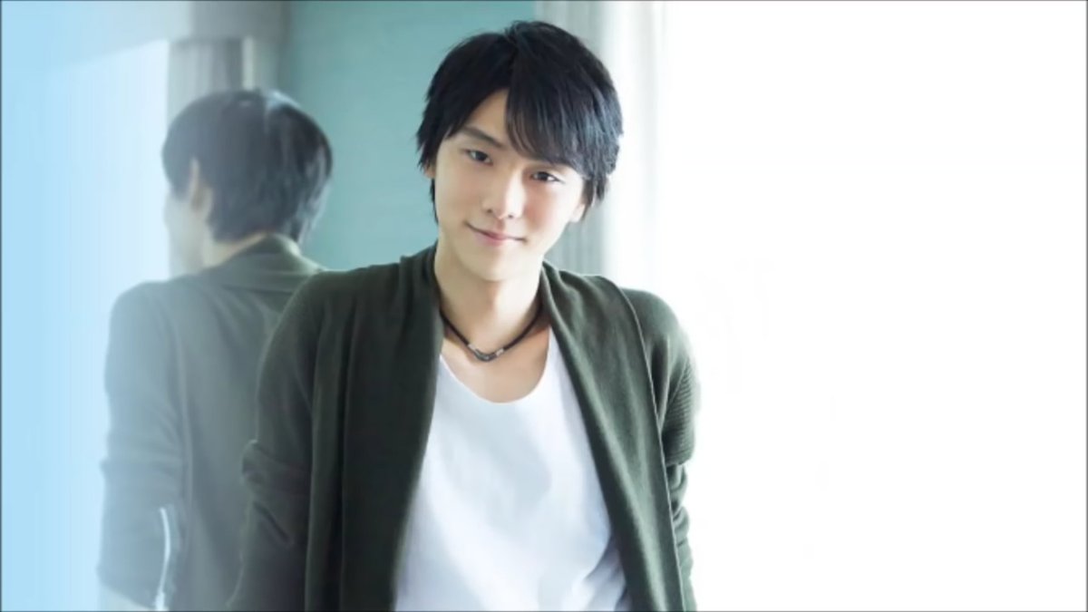 TPornwipa's tweet photo. #CiONTU 
#YuzuruHanyu 
#ILoveYuzuruHanyu
Love Yuzu's smile Cutest boy https://t.co/wqcpZYTUKo