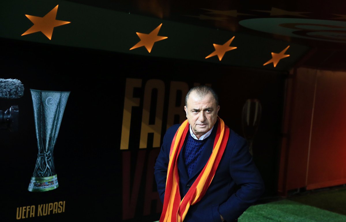 💥Bu tweeti RT'leyerek derbinin skorunu bilen iki Galatasaraylı arkadaşımıza forma hediye edeceğiz. Haydi ASLANLAR.