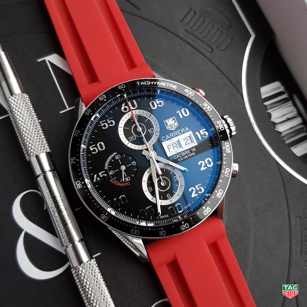 TAGHeuer's tweet photo. Because when it comes to racing, everything has to be on point. The TAG Heuer Carrera Calibre 16 Chronograph Day-Date. Shot by: @time.onmyhands. Straps by @horusstraps.

#TAGHeuerCarrera #Calibre16 #DontCrackUnderPressure

Shop the watch at: https://t.co/uFjlMH1uGe https://t.co/dbzgRkLccj
