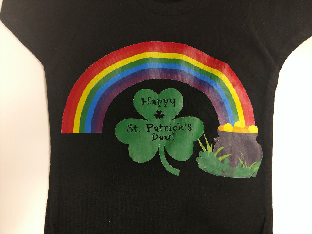 AW_Specialty's tweet photo. Happy St. Patrick's Day Everyone from all of us at AW Specialty Papers!! Let's celebrate with green anything!! Green Rider Soda, Green Beer, Green Eggs and Ham, and Corn Beef Sandwiches! So grab a Leprechaun and enjoy the fun day of Green! https://t.co/xkjuCKYaWc