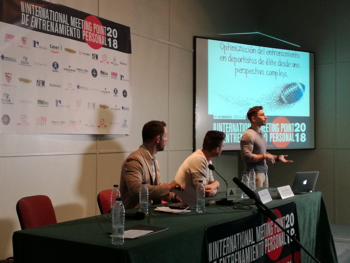 EnsaSport's tweet photo. Nuestro #EquipoEnsa nos habla #Entrenamiento #AltoRendimiento #Rugby #Futbol @_CarlosArenas @daguirom #IMP18 https://t.co/N0Qbhce8f4
