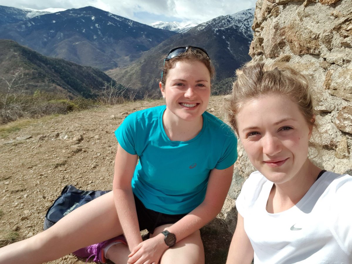 ClarePearson8's tweet photo. Excited to have been part of the first annual @johnhampy Endurance Workshop with some inspiring athletes @jennygrahamis @AmyMW1794 #JHCoaching #trailrunning #outdoorlife #type2funcrew @adventuresynd https://t.co/CHPwuQd2L3