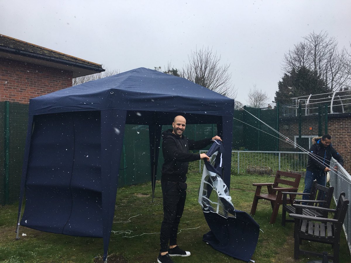 SeldenCentre's tweet photo. Dedication from Aldwin and Houss for putting up our new gazebo in the snow! ❄️ #allweatherworkers https://t.co/zy5tfN2any