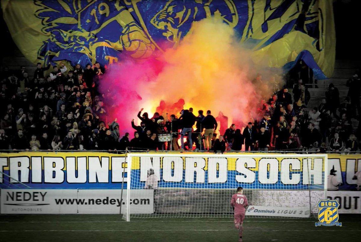 tribune_nord_sx's tweet photo. #FCSMTOURS Photo ! https://t.co/5jE4CwtxOe