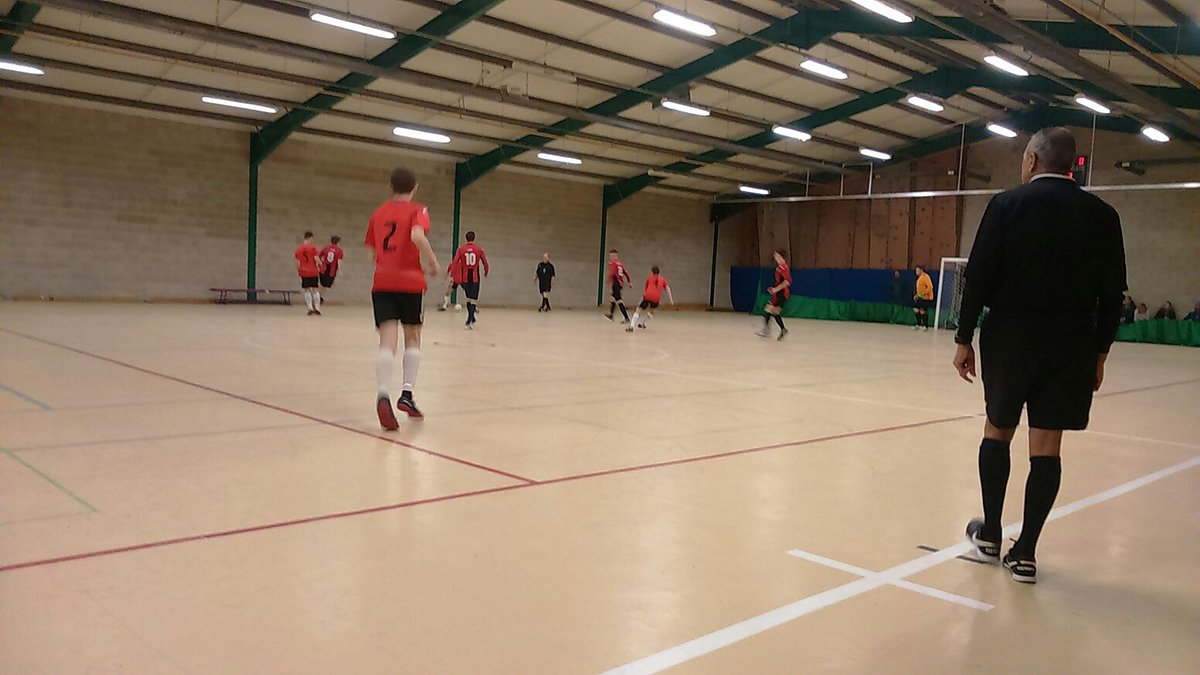 NorthmptonLions's tweet photo. It was Northants Premier Futsal League action for #OlyCats last night.
Six goals were shared, as @brackleyfutsal came back to draw 3-3. https://t.co/qBnm3j5nt8