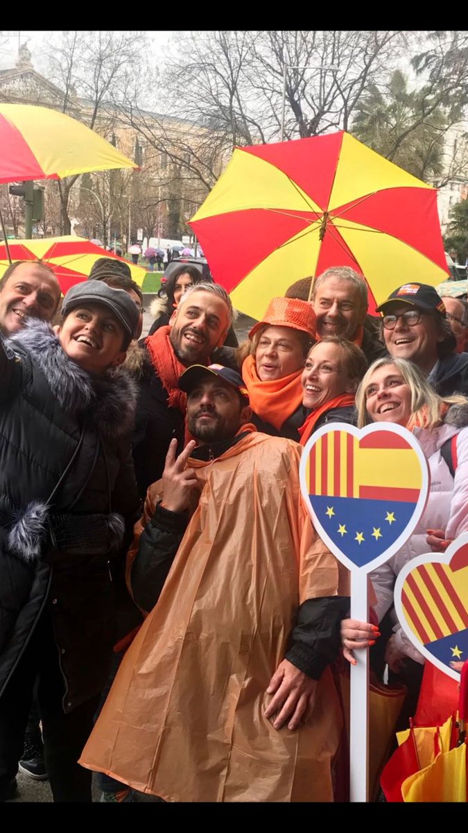 Alfonso_Reina_B's tweet photo. Junto con @Societatcc por la convivencia #SCCHolaMadrid @CsMajadahonda https://t.co/eQ3Q7fgnM3